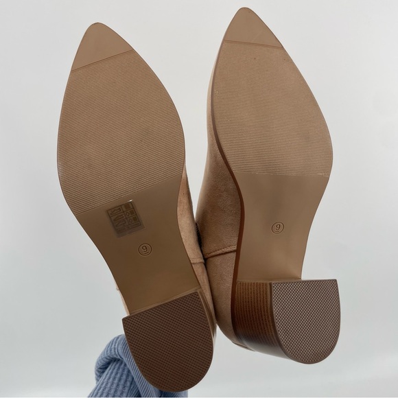 NEW Dream Pairs Pointed Toe Chelsea Ankle Boots Nude Suede 9 - Picture 12 of 14